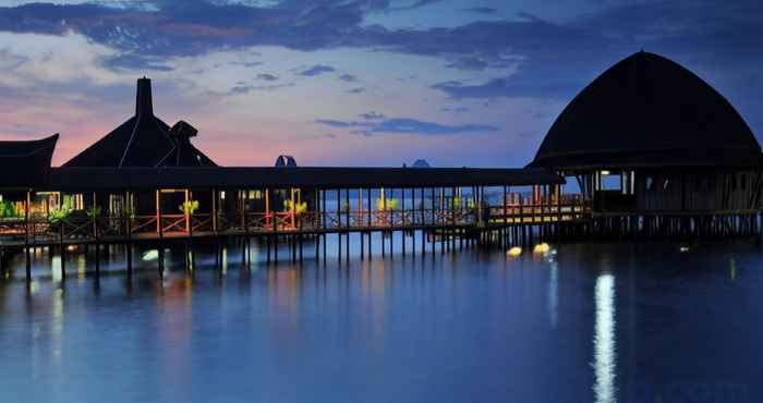 Lainnya Dragon Inn Floating Resort Semporna