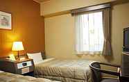 Others 2 Hotel Route-Inn Toyama Ekimae