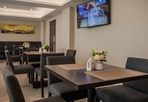 Others Homeinn Plus Hotel (Jiande Xin'an River Riverside)