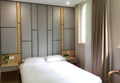 Others 3 Shanghai Huating Hotel (Chonggu Zhaochong Highway Branch)
