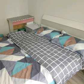 Others 1 Tebie Xiaozhan Apartment (ถนน Qilianshan South, เซี่ยงไฮ้), โรงแรม & ที่พัก Ji Htl. Nanxiang Taimao Com'l. Plz