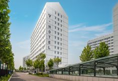 기타 4 V. Hotel