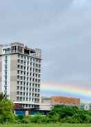 Hotel Exterior LA Hotel Tawau