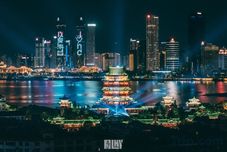 Lain-lain Tengwang Pavilion | High-altitude River View · view Cloud Designer Hotel