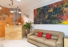 기타 4 RedDoorz @ Enrico's Place Kamias Quezon City