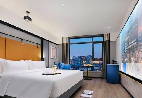 Others Chinese: Aishang Hotel (Harbin Sunac Park Ice and Snow World Store)