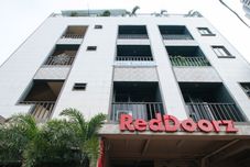 その他 RedDoorz Plus @ Canley Residential