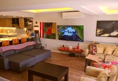 其他 6 Elegant & Cozy Retreat Home: City Center Gem by the Seaside, Steps from the Tram