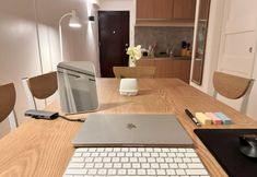 Others 6 7-14min From Airport, SM mall, Large Work Table, Free Pool, Digital Nomad/Remote Work