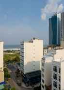 Hotel Exterior Valencia Da Nang Beach Hotel