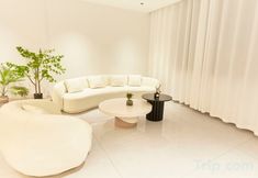 Others 3 Xijiang Qianhu Miao Village Yunshanyue Homestay (Miao Museum)