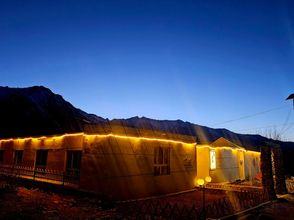 기타 4 Tashkurgan Mountain Snow Lodges