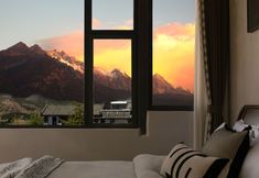 Lain-lain 6 Canglanju · Solitude | Sunlit Golden Mountain · Artistic Haven Villa (Shuhe Ancient Town Branch)