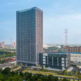 Hotel Exterior 1 โรงแรมหลิงกัง เอทีเอ็ม หยุนหยู (สถานีรถไฟใต้ดินกว่างโจว เหวินชง), โรงแรม & ที่พัก 黄埔港站