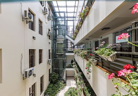 Others Liu Jin Sui Yue Hotel (Nanping Pedestrian Street Dongfeng Square Jinma Biji Fang)