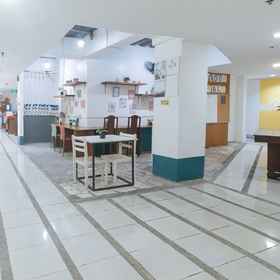 Hotel Interior/Public Areas 1 RedDoorz @ Crowne One Condo, Ultra Insulated Panel Systems Corp. 호텔