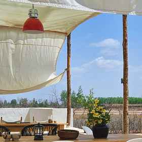 Hotel Interior/Public Areas 1 Far mountain courtyard, Shapotou Qu Hotels