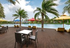 Others 2 ·TANG · Gold Coast Pik Sea View Apartment