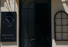 Khác 2 On the Road Hostel