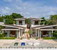 Others 6 Villa Peace by luxury