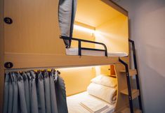 Khác 7 On the Road Hostel