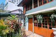 Others T-House BKK 2floors near BTS with Swimming pool and Free Wifi