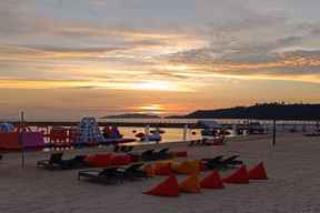 Summer Bay Beach Club & Cabin