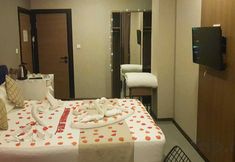 Others 2 Nostalji Hotel