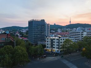其他 4 Qingdao May Fourth Square Vientiane City LANOU INTERNATIONAL Hotel
