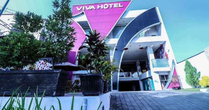 Khác Viva Hotel Kediri by Front One