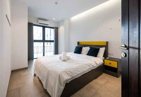 Others Urban Village Residence Suite by Soben