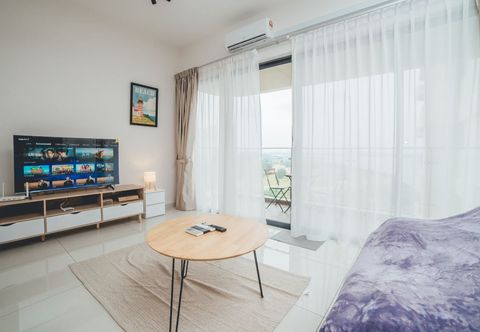 Others Danga Bay Coastal Haven 3BR 8Pax w 3Balcony