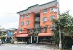 Lain-lain 2 RedDoorz Near East Avenue Medical Center