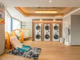 Liangyou Qicheng Hotel (Guangzhou Beijing Road Ximenkou Subway Station), USD 35.87
