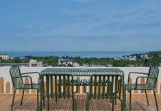 Others 4 Weizhou Island Xinya Juzhu B&B (Nanwan Street Shiluokou Beach Scenic Area)