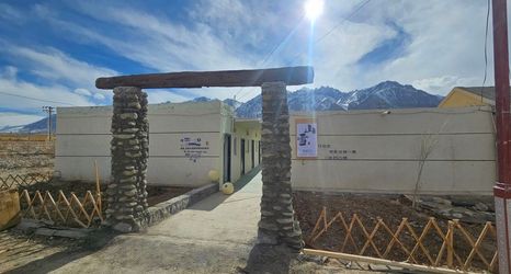 기타 2 Tashkurgan Mountain Snow Lodges