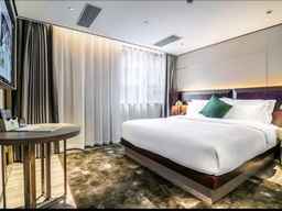 Seafarer Hotel (Guangzhou Shisanxing Square Shangxiajiu Pedestrian Street), USD 22.46