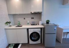 Others 3 Honor First International Apartment (Poly Global Finance High tech Zone Subway Station Store)