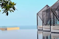 Others EDGE Central Sea View Holiday inn· Infinity Pool · 180 ° Panoramic Sea View (Pattaya Beach )