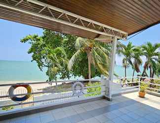 Others 2 Little Heaven by Sky Hive, A Beach Front Bungalow