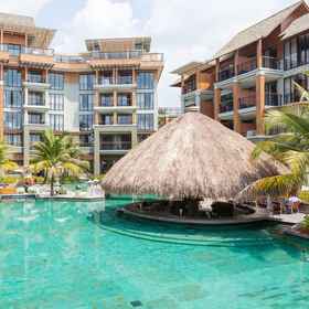 Hotel Exterior 1 PL·หมู่บ้านบราช เขาหลัก, โรงแรม & ที่พัก อำเภอตะกั่วป่า