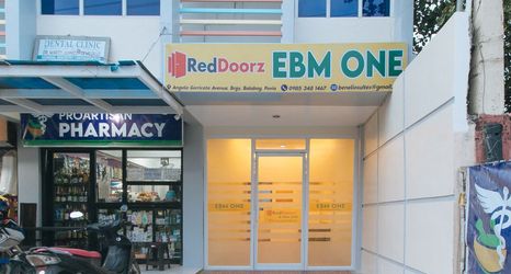 Others 2 RedDoorz @ EBM One Building