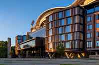 Lain-lain Oval Hotel at Adelaide Oval, an EVT hotel