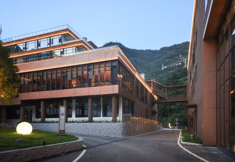 Others XING SHAN TAO HU ALING HOT SPRING RESORT HOTEL
