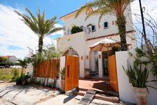 Others PINK HOUSE VILLA