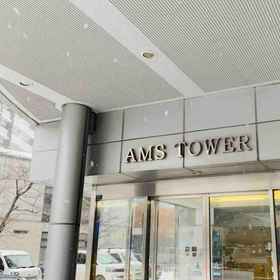 Logo 1 Lucky House apartment, Hotel Taman Odori