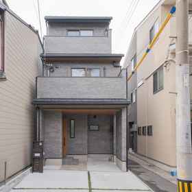 Hotel Exterior 1 Kyoto Kiyomizu Gojō @ Maison Le Rouge Vermilion, Hotel Kuil Myoho-in