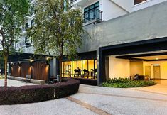 Others 4 Molek Highfloor Cozy Penthouse Apartment 5BR 12Pax