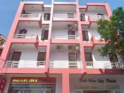 HOAN MY HOTEL, USD 12.05