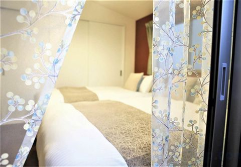 Others Shukuhonjin Kyuka